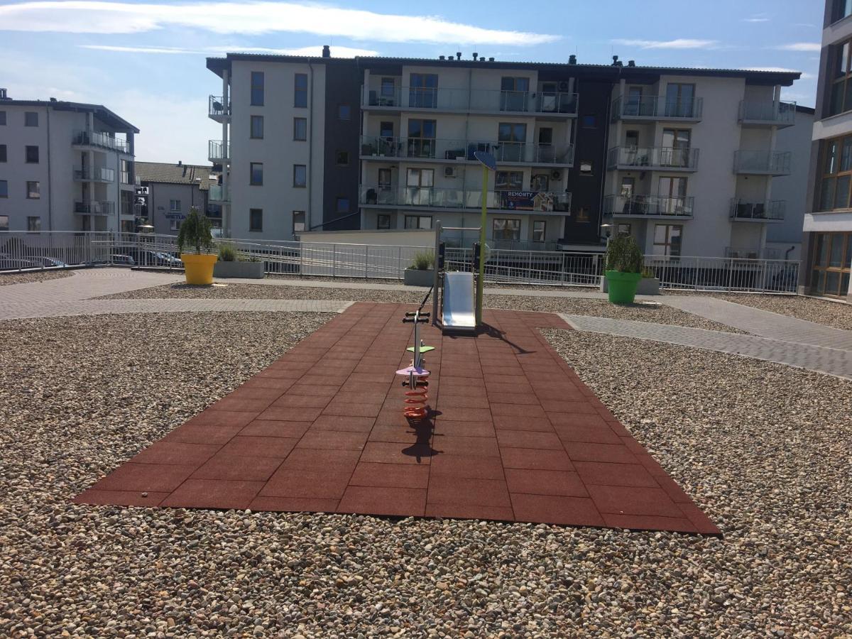 Apartament Sloneczne Tarasy Neo Dziwnówek Buitenkant foto
